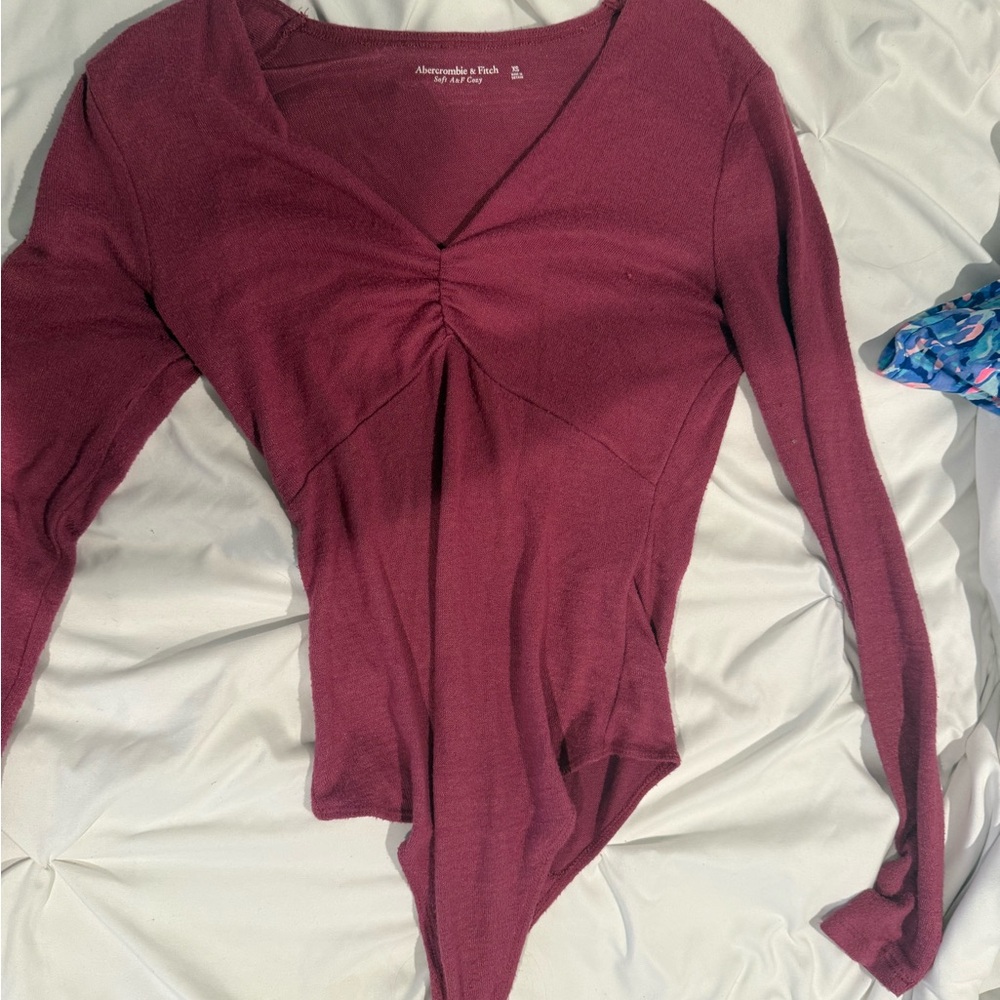 Abercrombie & Fitch Red Asymmetrical Tie Front Blouse